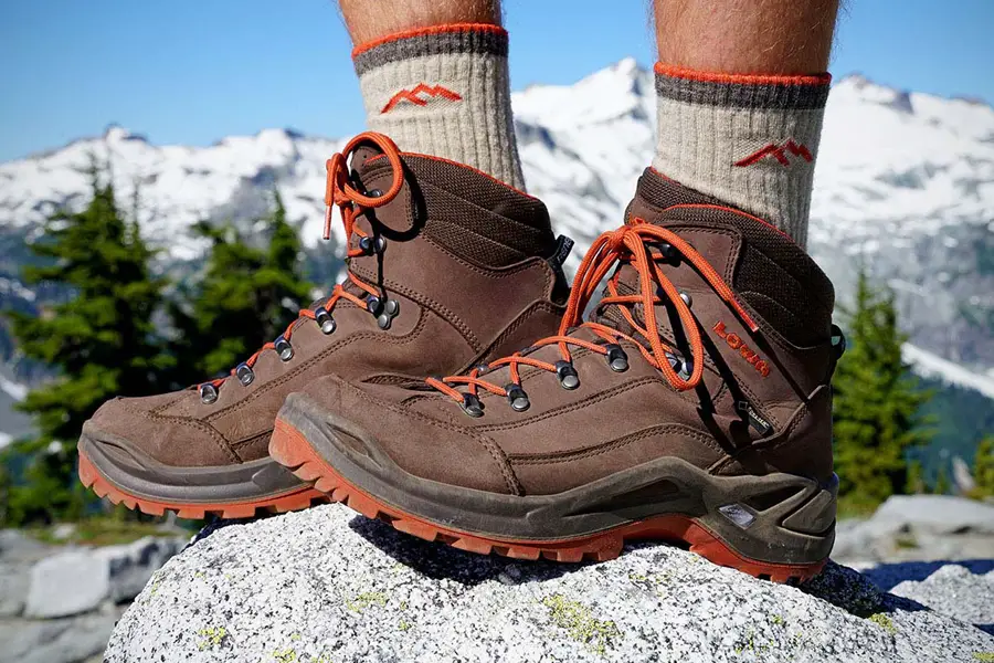 best hiking sneaker