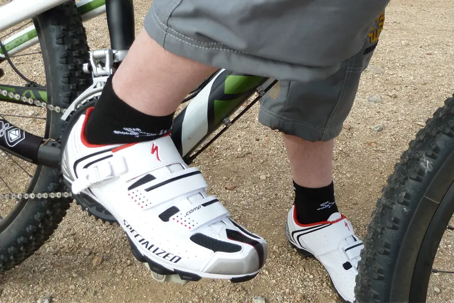 venzo cycling shoes review