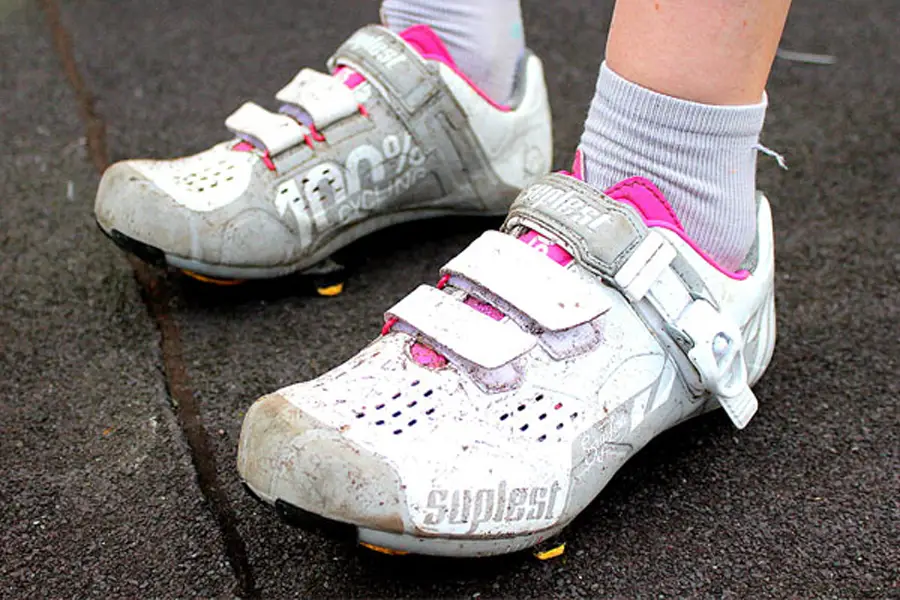 giro women's cycling cleats