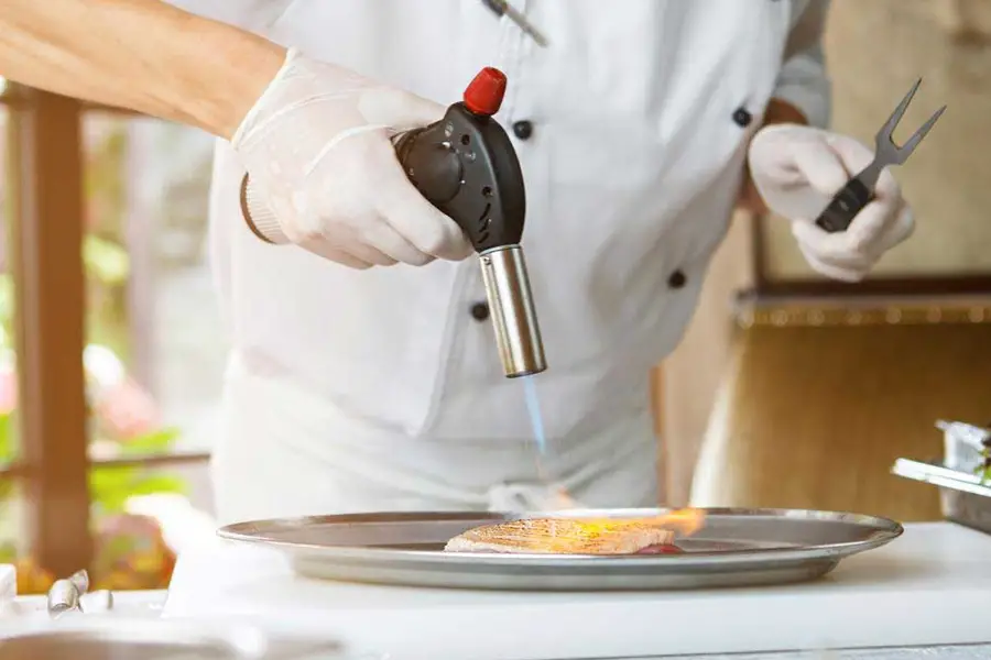 Best Kitchen Torch - 2021 Best Cooking Torches Reviews - Top Rated Cooking Torches / The best kitchen torches will not only help to take your cooking skills to the next level but also allow you table of contents.