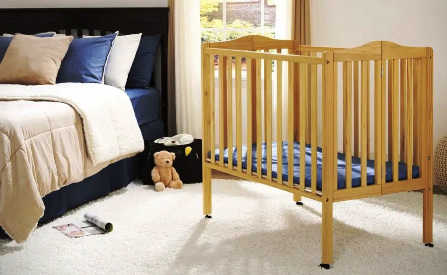 best portable crib for grandparents